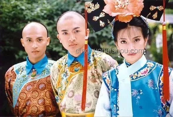 《新还珠格格》案例研究：经典IP的重启与挑战